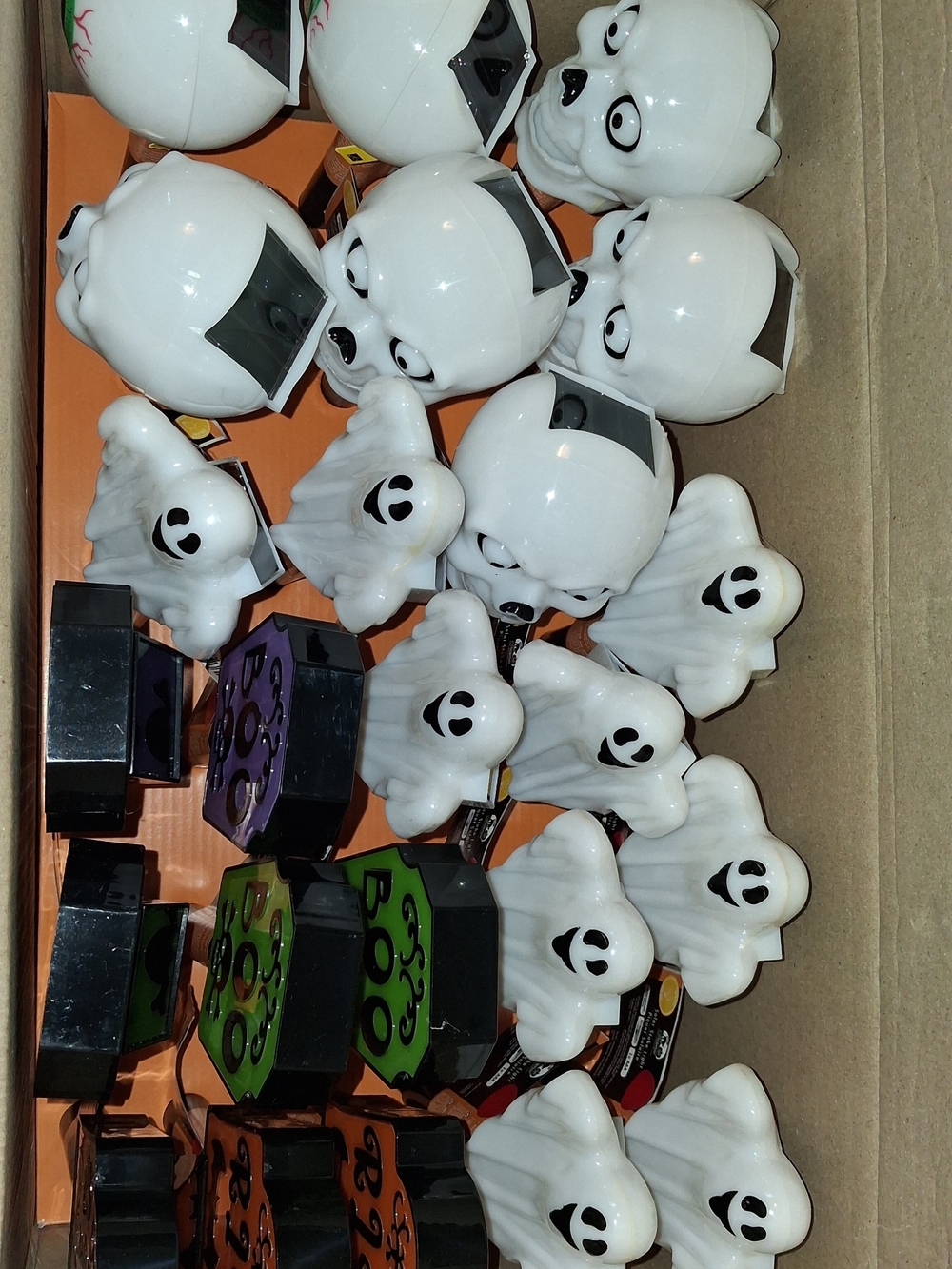 Halloween Solar Stakes Counter Display - Picture 3 of 10